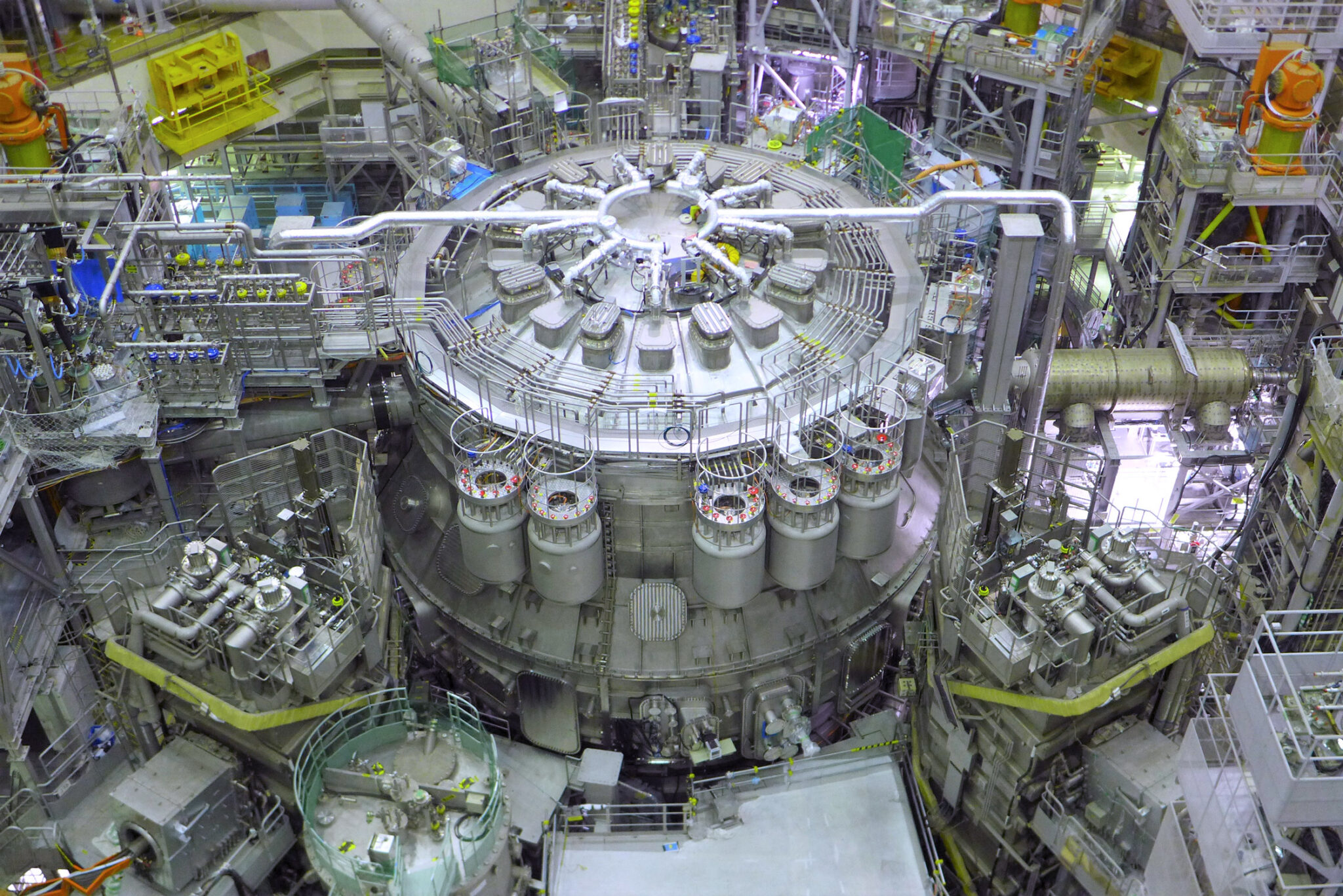 World’s largest fusion reactor opens in Japan