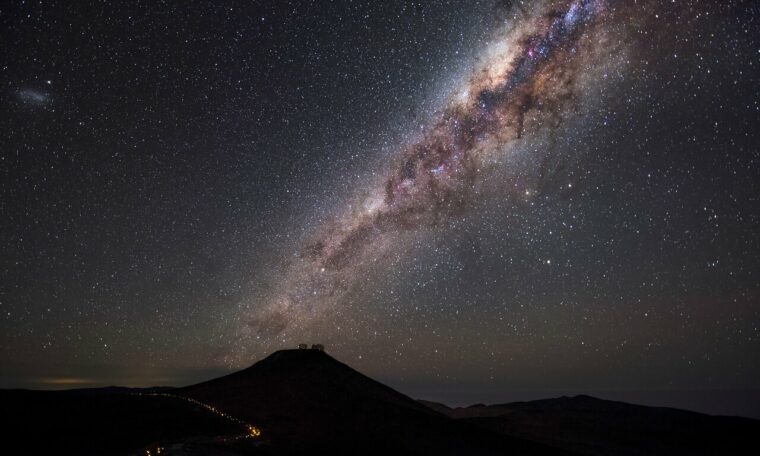 Vintergatan över Paranal