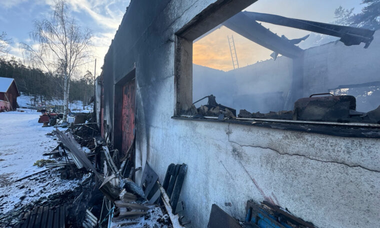 En nedbrunnen verkstadslokal